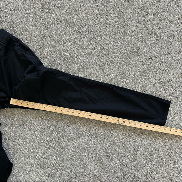 Chico’s Secret Stretch Smoothing Jegging Size 00P/US 2P - Picture 9 of 9